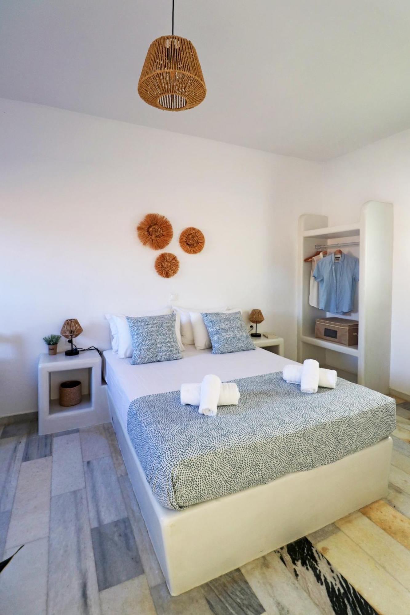 Sunny Studios Naxos Aliko Beach Bagian luar foto