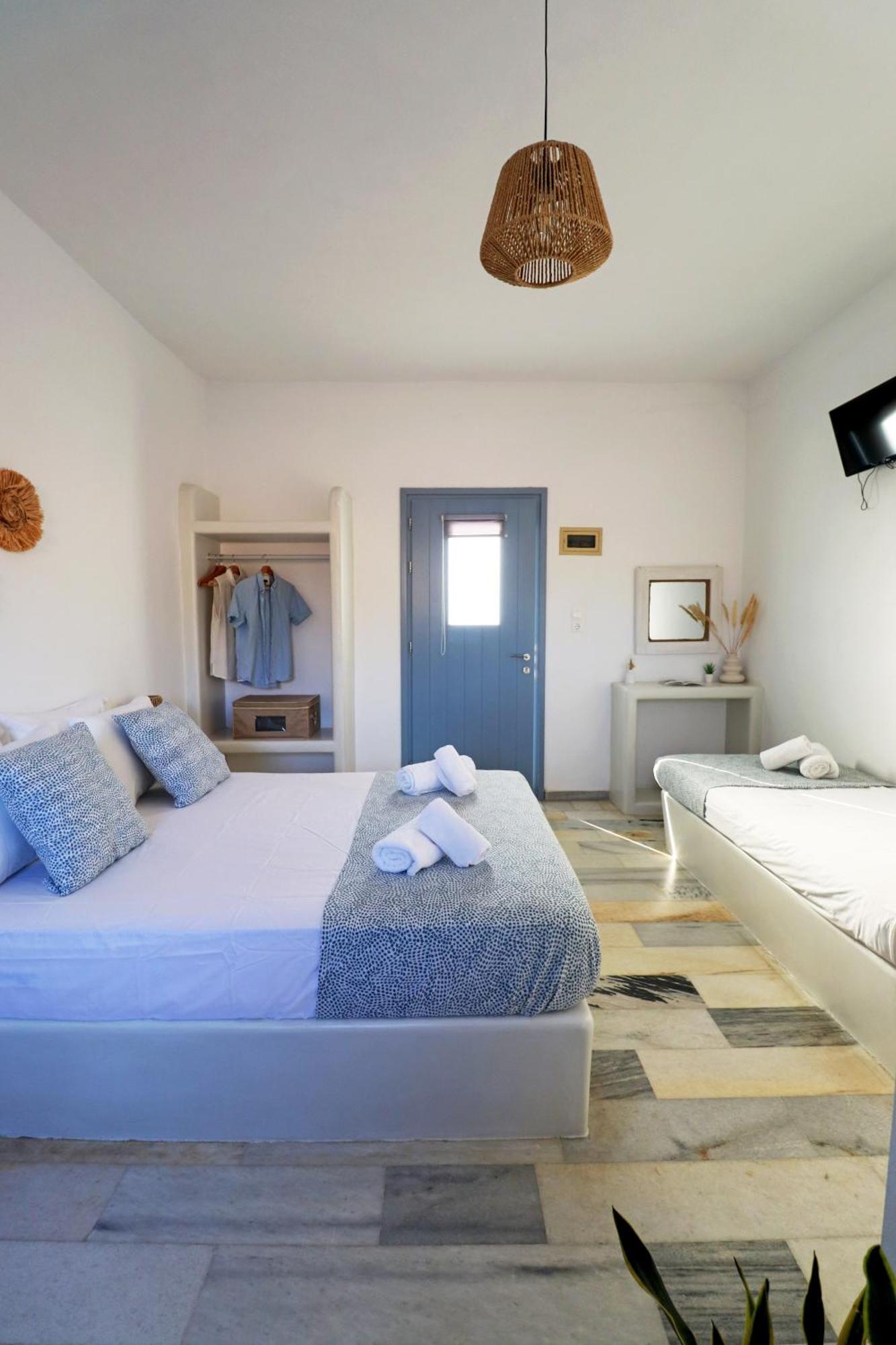 Sunny Studios Naxos Aliko Beach Bagian luar foto