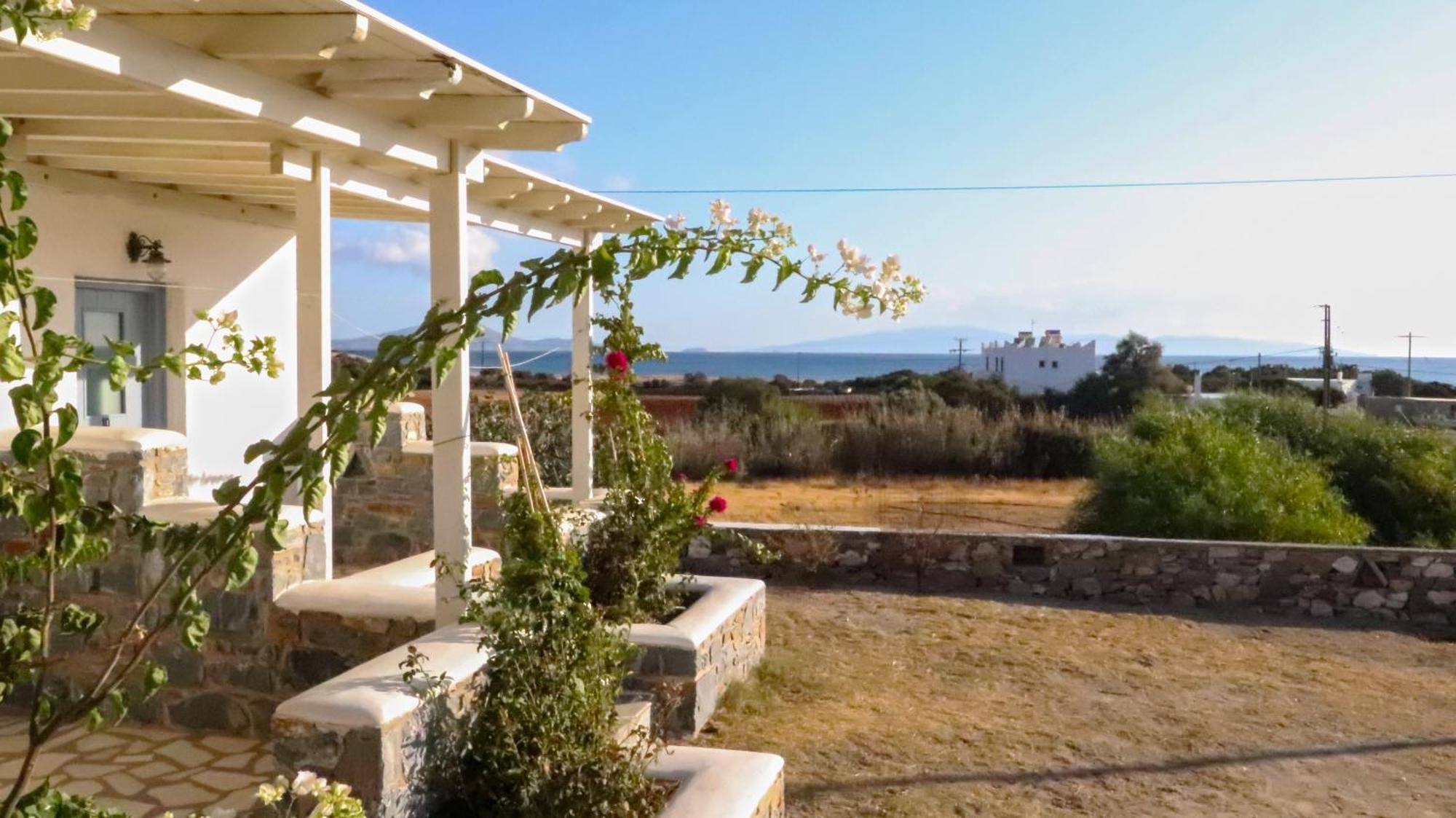 Sunny Studios Naxos Aliko Beach Bagian luar foto